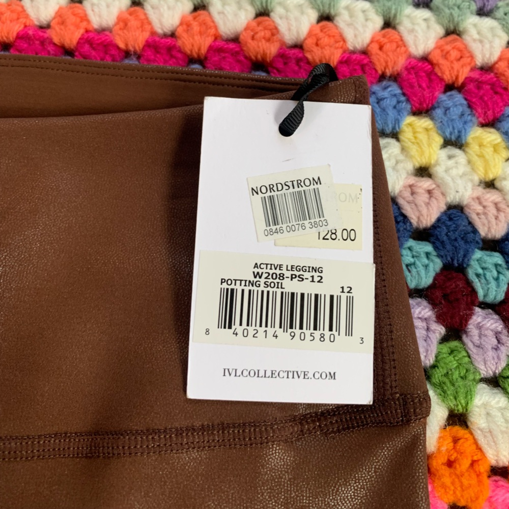NWT IVL Collective brown faux leather liquid leggings size 12 large - Picture 3 of 4